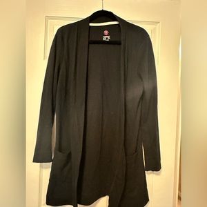 Isaac Mizrahi open front knit cardigan with pockets.  Size M.